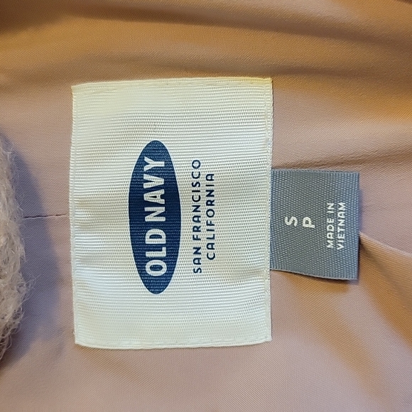 Single Button Winter Jacket - Picture 6 of 9